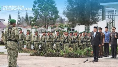 Photo of Usai Upacara Peringati Hari Kebangkitan Nasional ke-118, Bupati Karo dan Forkopimda Ziarah dan Tabur Bunga di Makam Pahlawan Kabanjahe