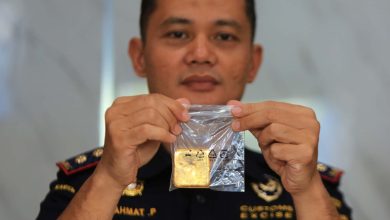 Photo of Tim Gabungan Bea Cukai Banda Aceh Gagalkan Upaya Penyelundupan 527 Gram Emas ke Malaysia