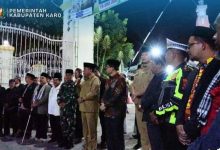 Photo of Sambut Hari Raya Idul Adha 1447 Hijriah, Bupati Karo Lepas Peserta Pawai Takbiran