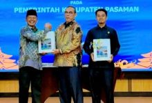 Photo of Dibawah Kepemimpinan Welly Suhery, Pasaman Pertahankan Opini WTP 13 Kali Berturut-turut