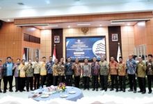 Photo of Pemkab Karo Kembali Raih Opini dari BPK RI, Bupati Tegaskan Komitmen Tata Kelola Keuangan yang Transparan dan Akuntabel
