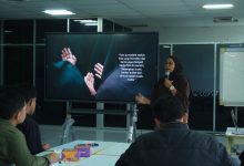 Photo of Riska Munawarah, Perempuan Indonesia Pertama yang Terpilih Dalam Joop Swart Masterclass 2026