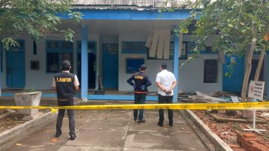 Photo of Labfor Polri Medan dan Inafis Satreskrim Polresta Banda Aceh Olah TKP di Fakultas Pertanian USK, Temukan Botol Berisi Cairan Kimia