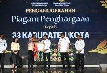 Photo of Pemkab Deli Serdang Raih Penghargaan Kemenkum RI atas Dukungan Posbankum Desa/Kelurahan