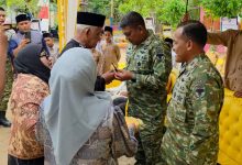 Photo of Ambruk Diterjang Banjir, TNI Bangun Kembali Balai Pengajian Ratusan Anak Yatim di Aceh Utara