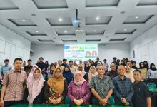 Photo of Kuliah Umum Fakultas Hukum Universitas Muhammadiyah Aceh, Hakim Agung Kamar Pidana Mahkamah Agung RI Sebagai Narasumber