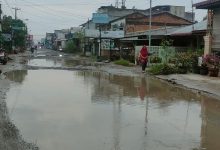 Photo of Dikabarkan Jalan Tanah Abang–Galang yang Rusak Parah Segera Diperbaiki, H Nurdin Barus: Warga Wait and See