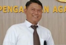 Photo of Tanda Tangan Tanpa Membaca Dokumen yang Dilakukan KAN Cubadak Dinilai Bertentangan Dengan Prinsip Kehati-hatian Dalam Jabatan
