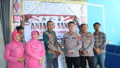 Photo of Dalam Rangka Hari Bhayangkara ke-80 Polres Aceh Singkil Laksanakan Anjangsana ke Purnawirawan Polri dan Warakawuri