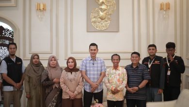 Photo of Sekda Aceh Terima Tim Pendataan Sensus Ekonomi 2026 di Kediaman Resmi