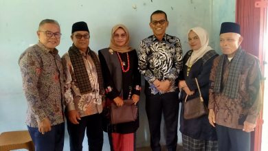 Photo of Kepedulian Nyata Kadisdik Pasaman dan Dukungan Bupati Welly Suhery Dorong Kemajuan Pendidikan hingga ke Pelosok Daerah