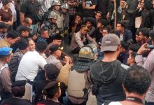 Photo of Mahasiswa Nommensen Unjuk Rasa, Tuntut Stabilkan Rupiah dan Harga Bahan Pokok