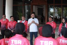 Photo of Sekda Aceh Lepas Kontingen TSA ke Sumut National Taekwondo Championship 2026