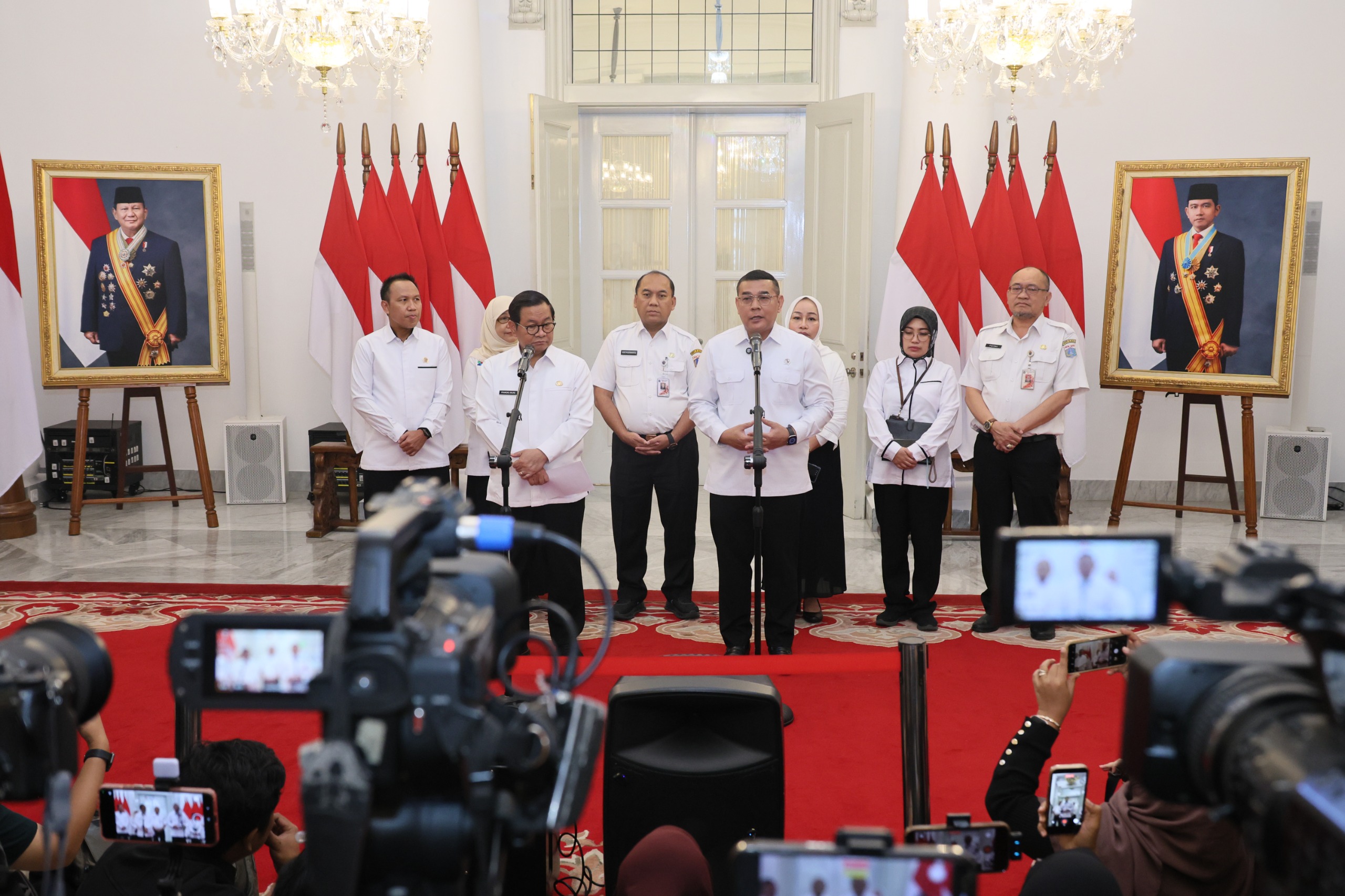 Jadi Contoh