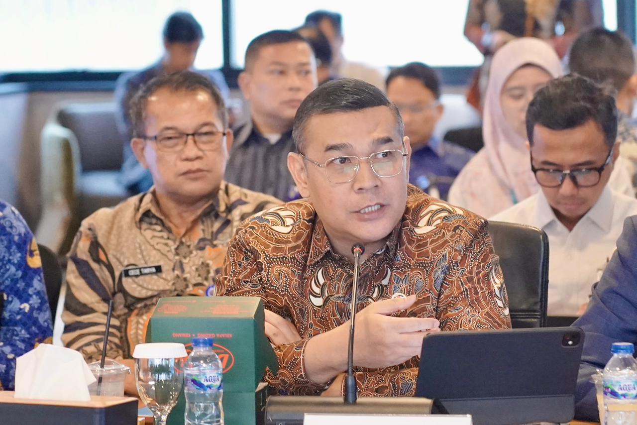 Kebandarudaraan