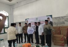 Photo of Panglima Korps Marinir Salurkan 1.200 Pasang Sepatu untuk Siswa Terdampak Bencana di Aceh Melalui Majelis Dikdasmen dan PNF PWM Aceh