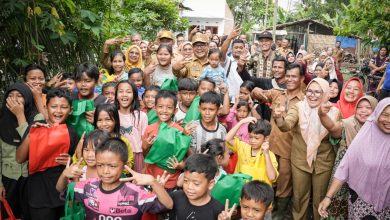 Photo of Kunjungi Hamparan Perak, Bupati Pastikan Warga Punya Rumah Layak dan Petani Mendapat Harga yang Baik