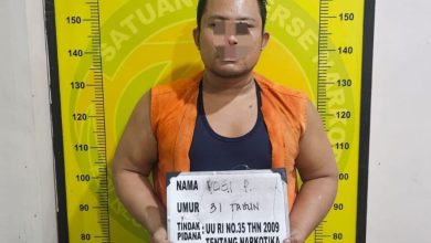 Photo of Seorang Pria Diduga Miliki Sabu  Diamankan Satres Narkoba Polresta Deli Serdang