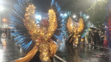 Photo of Warga Kota Medan Beramai-Ramai Tonton Karnaval Budaya Nusantara