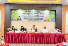 Photo of Kadis Pendidikan Aceh Buka Kegiatan Raker SMAN 7 Banda Aceh