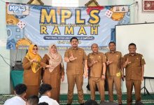 Photo of Sekretaris Disdik Aceh Berikan Motivasi kepada Siswa Baru SMAN 7 Banda Aceh