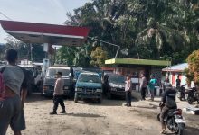 Photo of ‎Kapolsek Panti Pimpin Langsung Penertiban Antrean BBM, Wujudkan Distribusi Pertalite dan Solar yang Tertib serta Berkeadilan