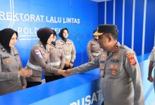 Photo of Kapolda Aceh Kunjungi Ditlantas Polda Aceh, Tekankan Peningkatan Pelayanan kepada Masyarakat