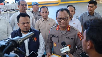 Photo of Polisi Berhasil Ungkap Kasus Curas di Toko Emas Tapaktuan Kurang dari 24 Jam, Pelaku Oknum Polisi