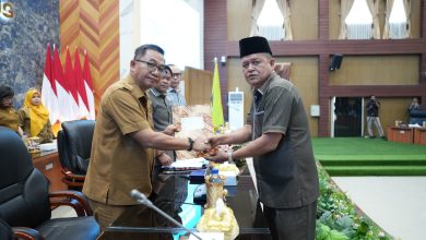 Photo of Fraksi DPRD Sampaikan Pandangan Umum terhadap Sejumlah Ranperda Pemkab Deli Serdang