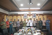 Photo of Gubernur Mualem Sebut Persoalan Krusial Aceh, dari Tambang Ilegal Hingga LGBT