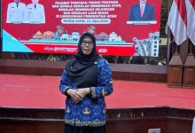 Photo of Sentuhan Baru di SMAN 7 Banda Aceh, Gubernur Muzakkir Manaf Lantik Nuriati Sebagai Kepala Sekolah