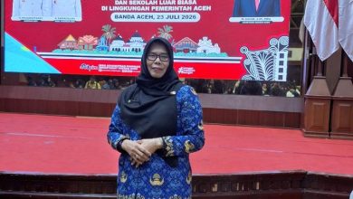 Photo of Sentuhan Baru di SMAN 7 Banda Aceh, Gubernur Muzakkir Manaf Lantik Nuriati Sebagai Kepala Sekolah