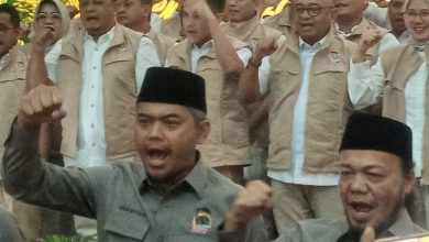 Photo of Ketua Umum Tani Merdeka Indonesia Don Muzakir Melantik Gusmiyadi, SE