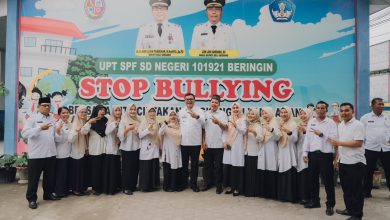 Photo of Bupati Tinjau Pembangunan Ruang Kelas Baru SD Negeri 101921 Karang Anyar