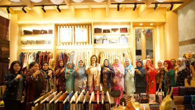 Photo of BTN Indonesia Fashion Week 2026 Resmi Dibuka, Karya Desainer Deli Serdang Tampil di Panggung Nasional