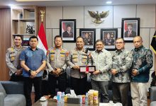 Photo of Kapolda Aceh Terima Silaturahmi Ketua Badan Reintegrasi Aceh, Perkuat Sinergi Jaga Kamtibmas