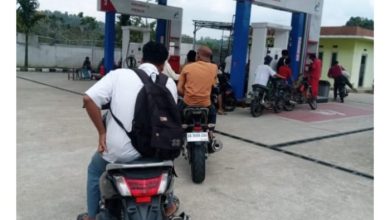Photo of SPBU Silang Empat Cubadak Barat Jadi Andalan Pengendara, Dedikasi Lahuddin Hasibuan Jaga Ketersediaan BBM Tuai Apresiasi