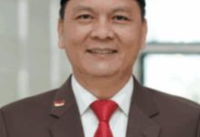 Photo of Sekda Yudesri, Putra Daerah Berpengalaman yang Menjadi Motor Penggerak Birokrasi Pasaman Bersama Bupati Welly Suhery