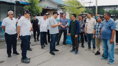 Photo of Tinjau Pasar dan Terminal Aksara, Bupati Minta Rencana Pengembangan Dikaji Matang