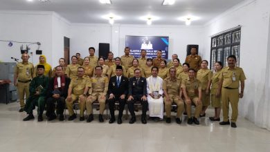 Photo of Lantik Kepala Sekolah SD dan SMP, Bupati Karo Tekankan Kepemimpinan Profesional Dongkrak Mutu Pendidikan