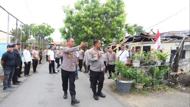 Photo of Kapolda Aceh Tinjau Kerusakan Rumah Dinas Aspol Lamteumen I Dilanda Angin Kencang