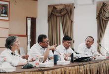 Photo of Pemkab Deli Serdang Pertemukan PT Indofarm dan Petani Ikan, Sengketa Berakhir Damai