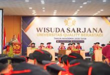 Photo of Hadiri Wisuda Sarjana Universitas Quality Berastagi, Bupati Karo: Ingat Kerja Keras dan Pengorbanan Orang Tua
