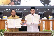 Photo of Menteri ATR/Kepala BPN dan Mendagri Teken Surat Edaran Bersama, Verifikasi BPHTB Dipercepat Jadi 3 Hari