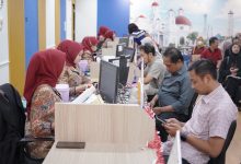 Photo of Cerita Masyarakat Urus Balik Nama Sertipikat Sebelum Pemberlakukan Uji Coba Layanan Peralihan Hak 10 Hari