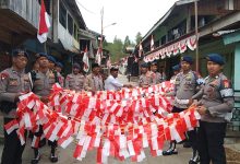 Photo of Polda Aceh Bagikan 6.000 Bendera Merah Putih untuk Masyarakat, Termasuk Badan Reintegrasi Aceh