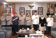 Photo of Kapolda Aceh Terima Silaturahmi Yayasan Pendidikan Islam Tgk. Chiek Oemar Diyan