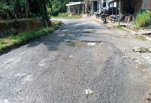 Photo of Baru Lima Bulan Diperbaiki, Jalan Provinsi di Batang Tuhur Kembali Rusak, Kinerja Bina Marga Sumbar Dipertanyakan