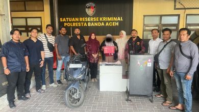 Photo of Terduga Pelaku Pencurian Emas Diamankan Polresta Banda Aceh, Kerugian Korban Mencapai Rp119 Juta