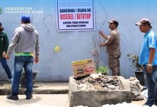 Photo of Tidak Memiliki Pembuangan Limbah dan Pencemaran Lingkungan, Pemkab Karo Tindak Tegas dan Segel Gudang Pencucian Wortel di Desa Lingga